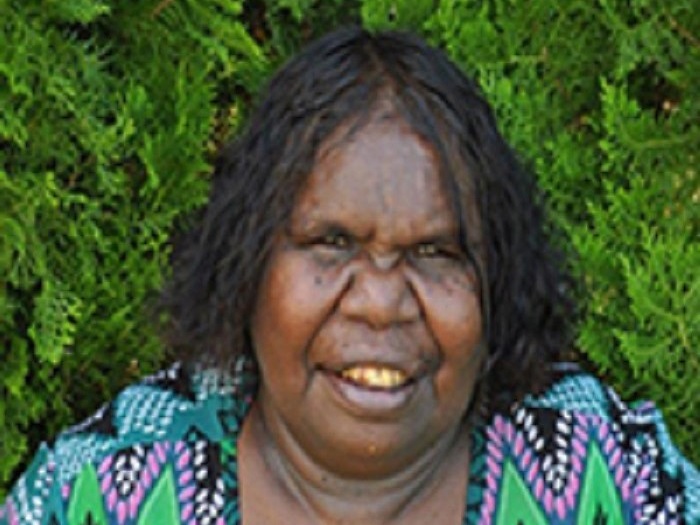 Nellie Marks Nakamarra at Maliyaa Australian Aboriginal Art